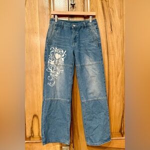 Heart/Shield/Scrollwork Printed Mid-Blue Wash Straight Wide-Leg Jeans, EUC, M